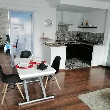 La maison de 6Fran appartement 1 calme et spacieux ambiance familiale Valros Extérieur photo